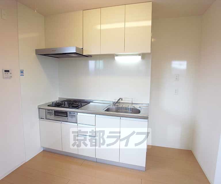 キッチン　機能的かつきれいなシステムキッチン