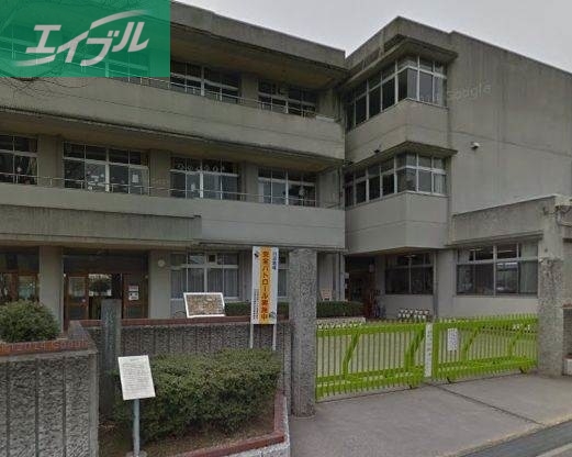 小学校　倉敷市立川辺小学校（小学校）まで937m