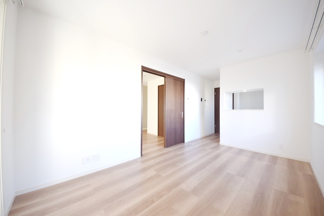 居室・リビング　～広々としたリビング～