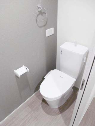 トイレ　★温水洗浄便座★