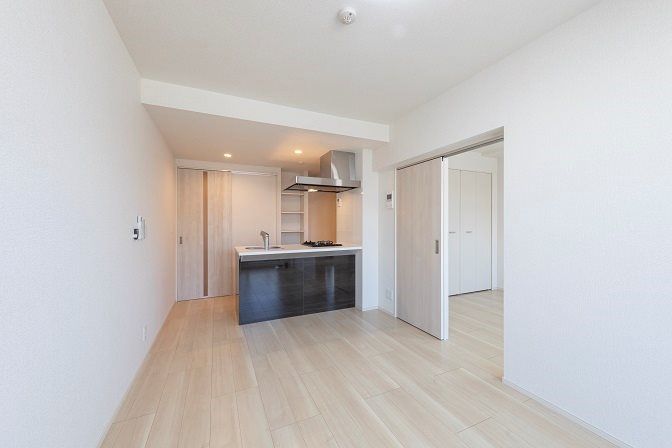 居室・リビング　☆明るい洋室☆