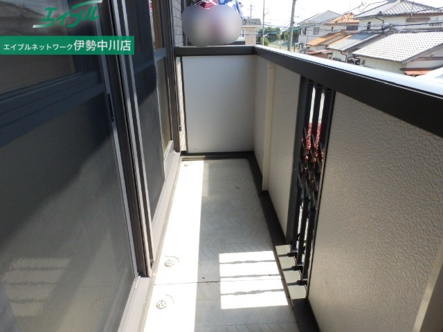 バルコニー　同型参考写真