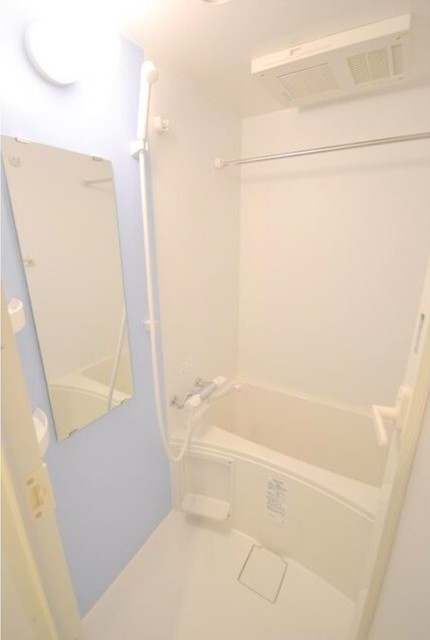 バス・シャワールーム　風呂