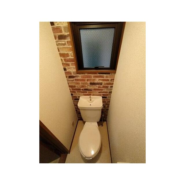 トイレ　バストイレ別