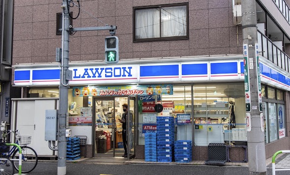 コンビニ　ローソン田端六丁目店（コンビニ）まで504m