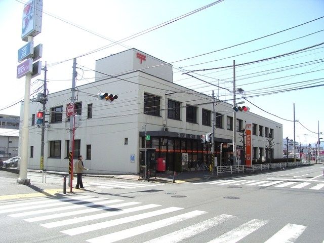 郵便局　海老名郵便局（郵便局）まで706m