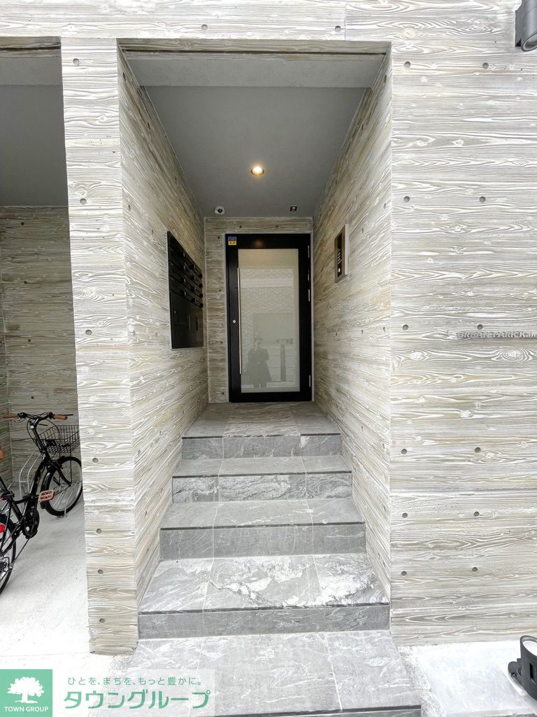 エントランス　エントランス