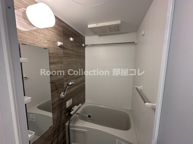 バス・シャワールーム　※同物件他部屋写真 反転の場合有