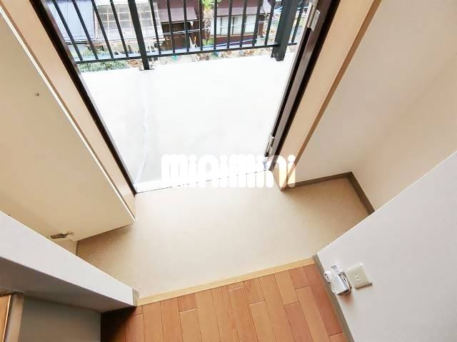 玄関　広めの玄関です。