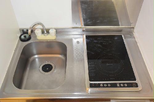 キッチン　ラジエントヒーターで安全に料理できます!!