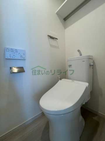 トイレ　レジディア世田谷若林