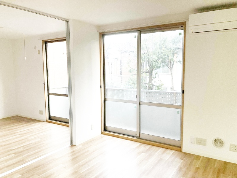 居室・リビング　同仕様