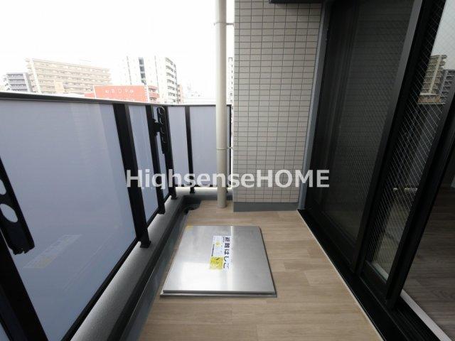 バルコニー　陽当たり良好なバルコニーです