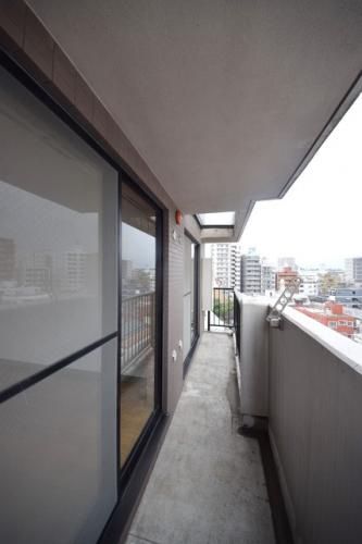 バルコニー　（別タイプ参考写真）大津ビル　北区東十条４