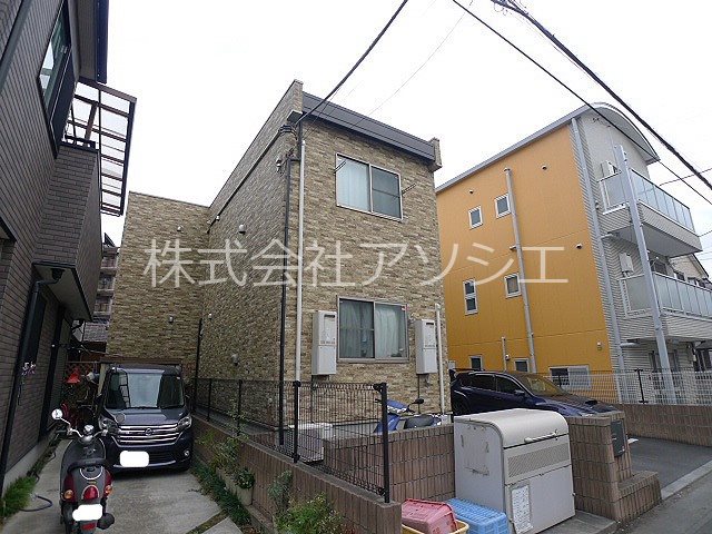 建物外観　リブリ・Roomy’sのご紹介は住まいの窓口アソシエにお任せ