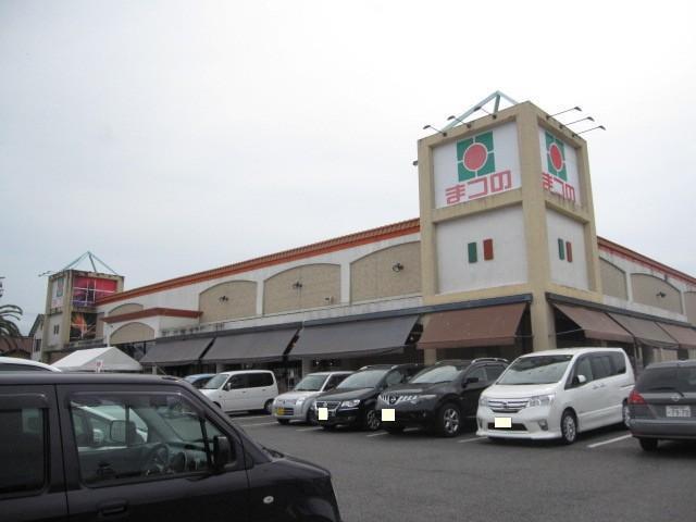 スーパー　スーパー（スーパー）まで800m