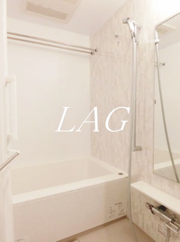 バス・シャワールーム　お風呂です。