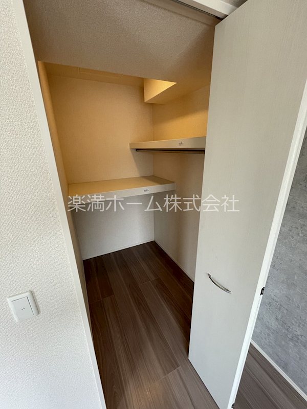 収納　ウォークインクローゼット♪