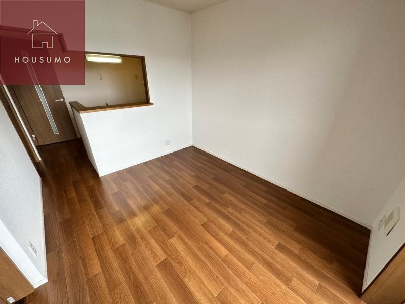 居室・リビング　ゆったり過ごせる居間です