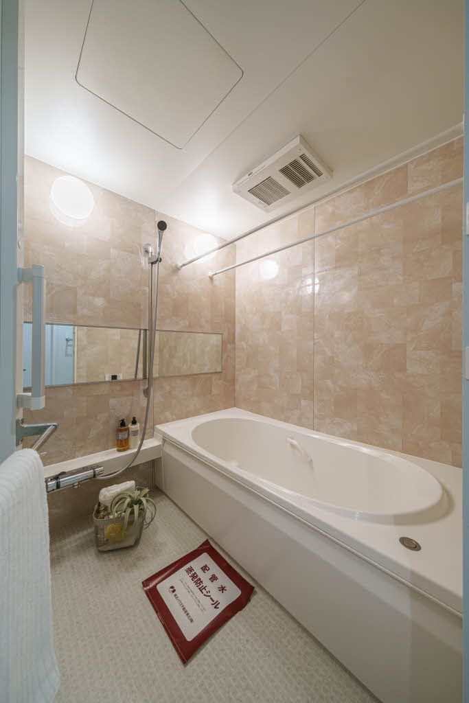 バス・シャワールーム　浴室