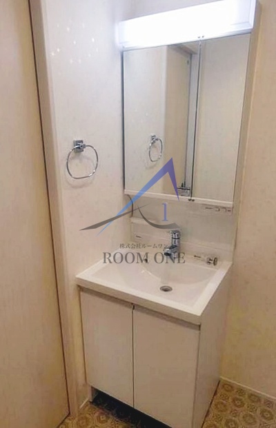 洗面設備　洗面台です。