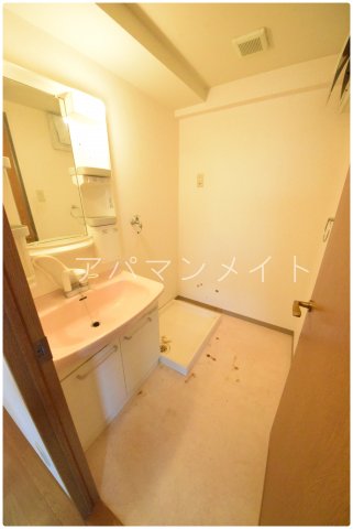 その他設備　室内洗濯機置場になります