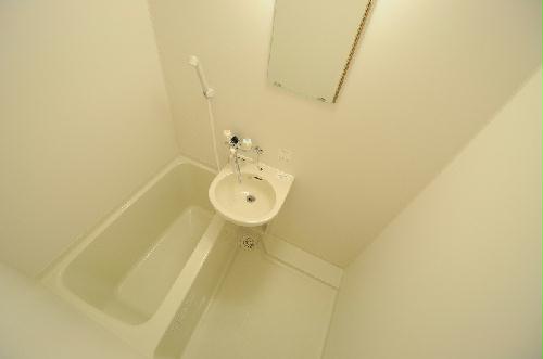 バス・シャワールーム　実際とは異なる場合もあり現状を優先します。