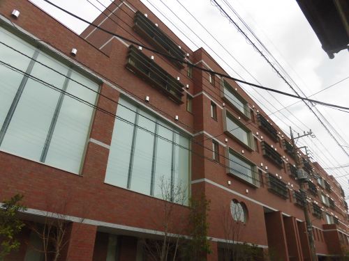 高校・高専　朋優学院高等学校（高校・高専）まで5742m