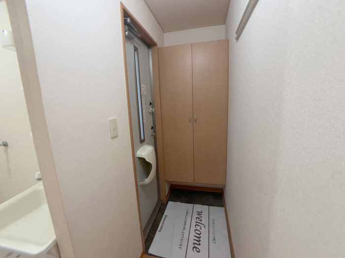 玄関　シンプルで使いやすい玄関です