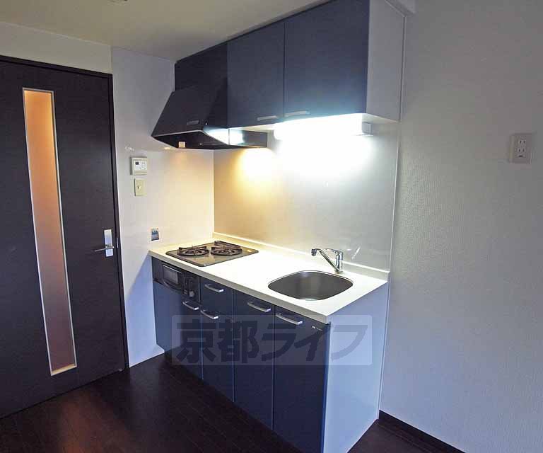 キッチン　２口ガスコンロのシステムキッチンです。