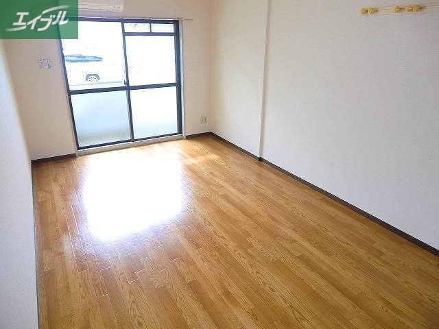 居室・リビング　陽当たり良好