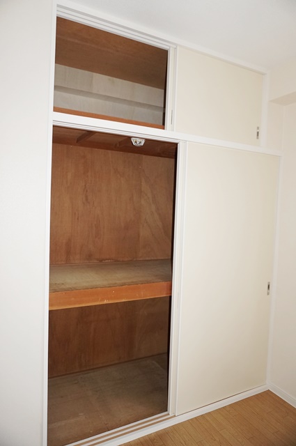 収納　収納たっぷり※退去前のため、別部屋写真参照