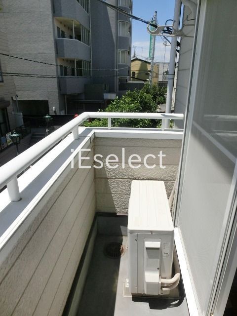 バルコニー　お洗濯物も干せるバルコニーです。