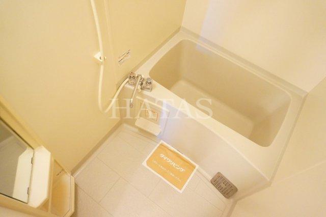 バス・シャワールーム　同物件別部屋です。