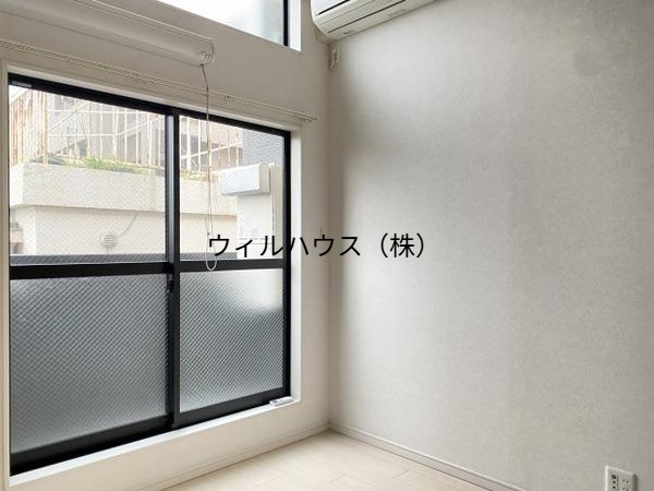 居室・リビング　洋室！