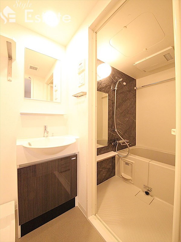 洗面設備　洗面所