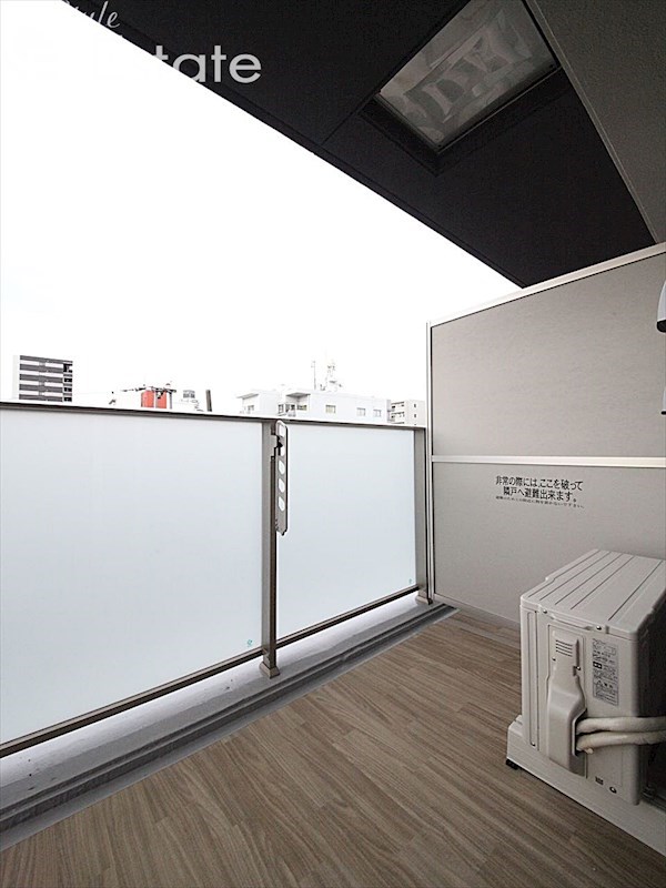 バルコニー　バルコニー