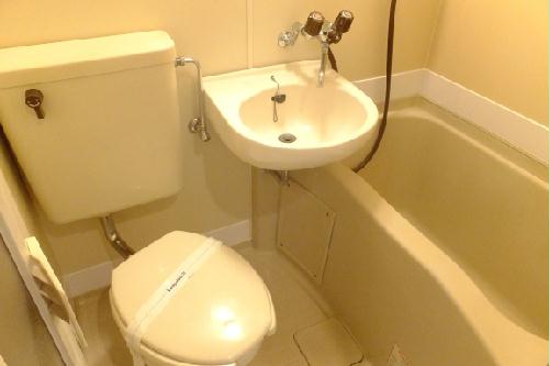 トイレ　同タイプ物件のため、形状や間取りサイズ等実際とは異なります。