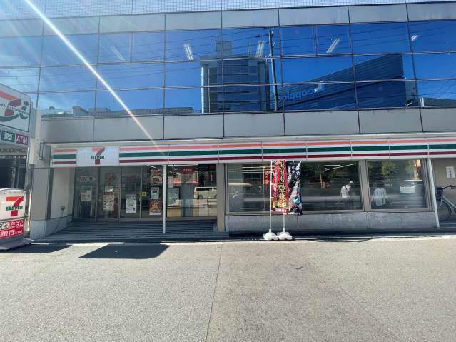 コンビニ　セブン－イレブン大阪天神橋６丁目店（コンビニ）まで257m