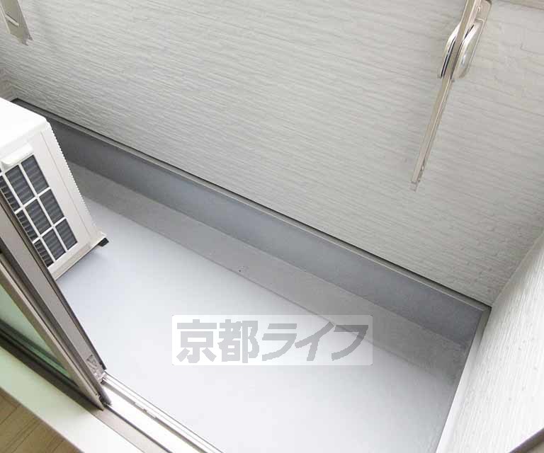 バルコニー　日当たりのいいお部屋です