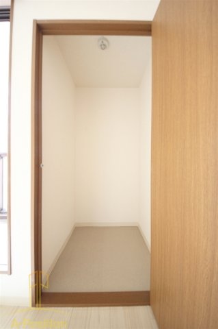 収納　ノールプレール新町