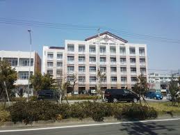 高校・高専　聖ウルスラ学院（高校・高専）まで750m