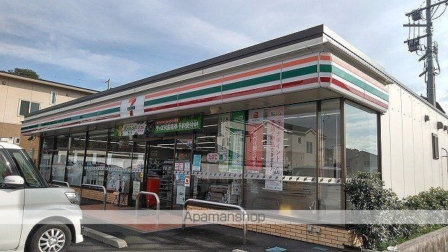 コンビニ　セブンイレブン　入間黒須１丁目（コンビニ）まで600m