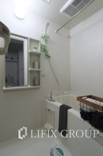 バス・シャワールーム　風呂