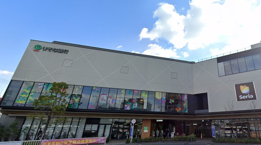 銀行　りそな銀行 西宮支店（銀行）まで893m