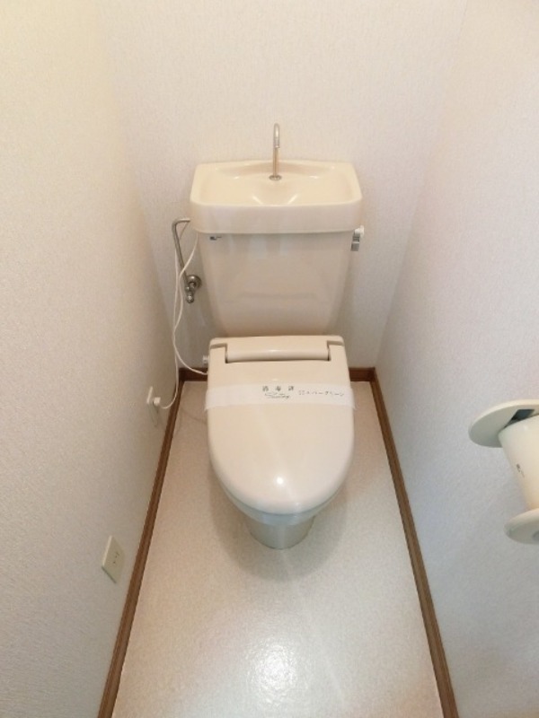 トイレ　図面と現状に相違がある場合には現状を優先