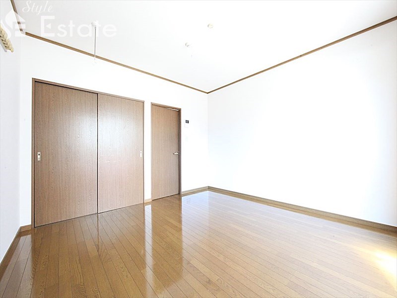 居室・リビング　内装