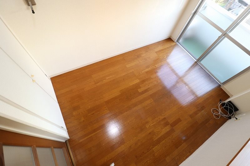 居室・リビング　別部屋写真使用