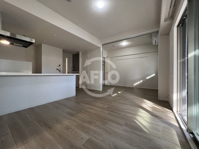 居室・リビング　グランヴィラッセ北梅田　リビング