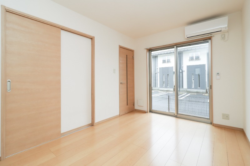 居室・リビング　図面と現状に相違がある場合には現状を優先